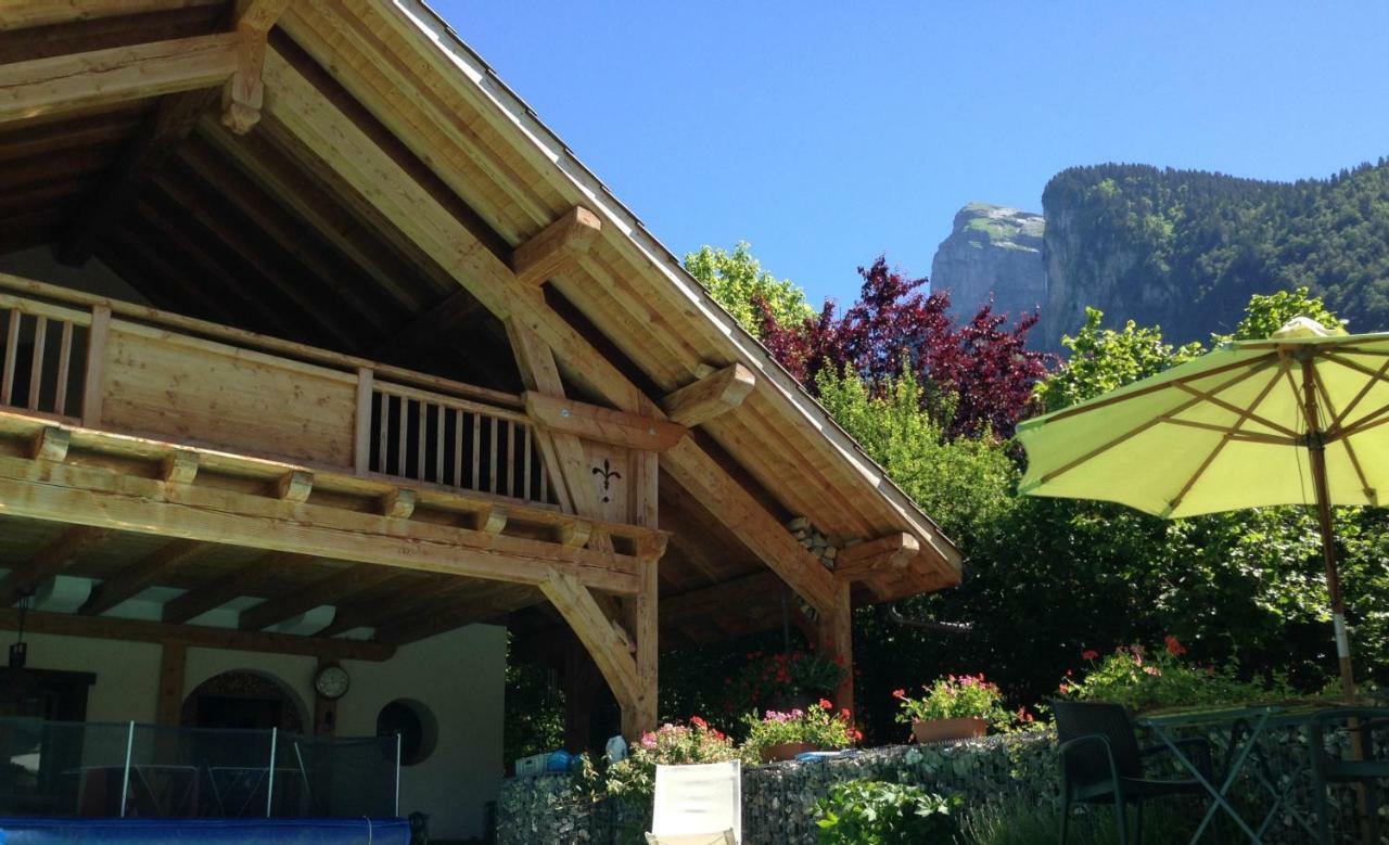 Chambres D'Hotes De Charme Douglas Samoëns Buitenkant foto